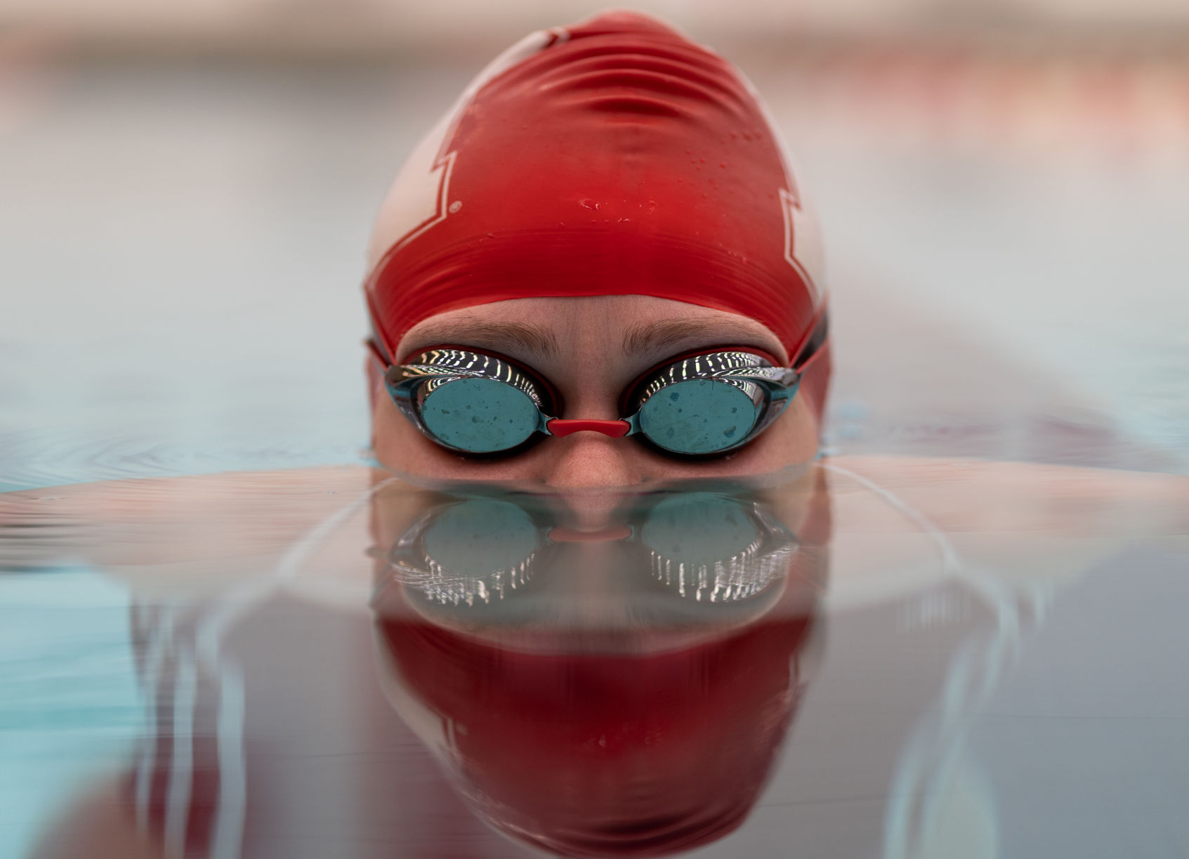 Izzie Murray Swimming photo